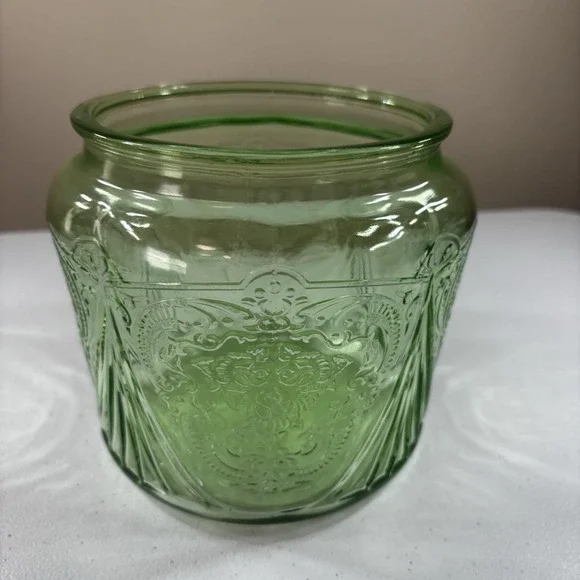 Hazel Atlas Uranium Glass 'Royal Lace' Cookie Jar No Lid Depression Glass Glows - Picture 3 of 8
